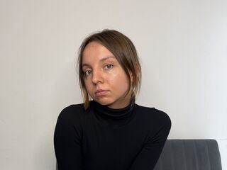 camslut webcam video EleonoraSzabo