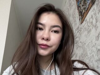 naked cam girl masturbating with dildo ElleStarling