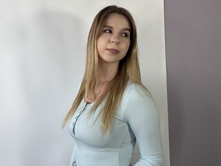 adult web cam chat room EllenUnzueta