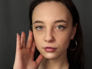 naked cam girl picture EllynDarvish