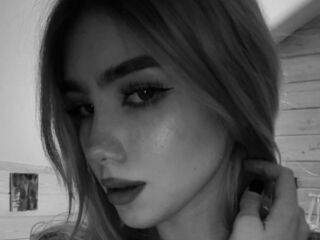 dirty webcam EmmaBlond