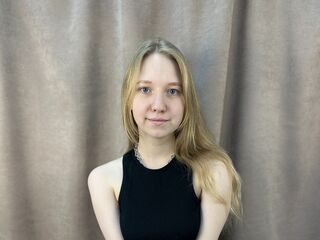 fingering webcam girl ErleneCoup