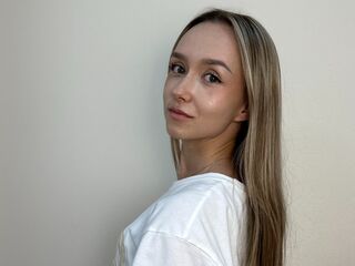 jasmin live webcam ErlineClutter