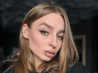 naked cam girl picture EvaVotta