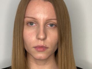 webcamgirl chat room FawnTobin