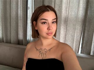 shower sex cam FrankieGarner
