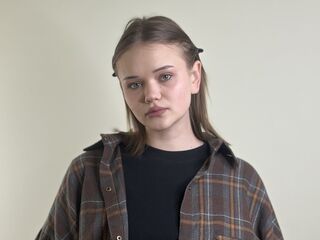 fingering camslut HeikeGraciano