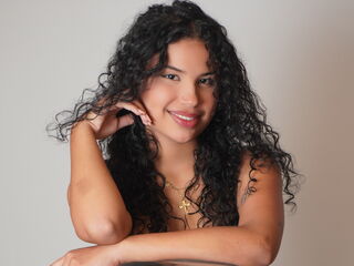 nude webcamgirl HelenBlue