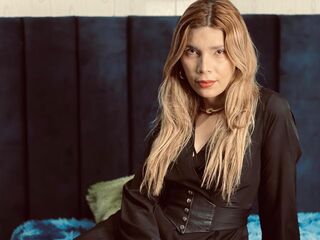 camgirl masturbating with sextoy HelenaPiere