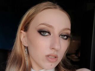 nude webcam girl pic HenriettaFare