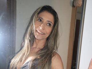 hot webcam slut IrisMar