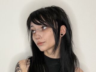webcam stripper IzettaBishel