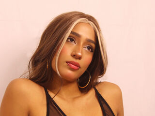 naughty cam girl masturbating JadeKeim