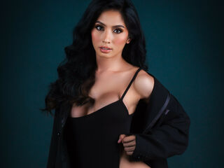 camgirl chat room JairusAndrada
