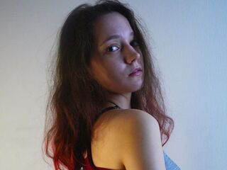 camslut naked JameKincaide