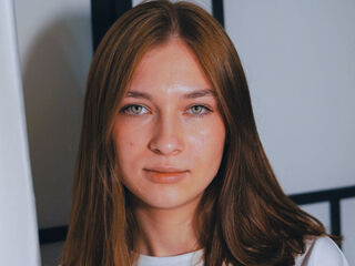 nude cam picture JaniceHumprey