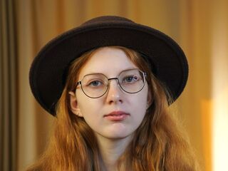 topless webcam girl JaymeHufstedler