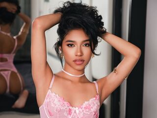 girl chat room JessicaBale