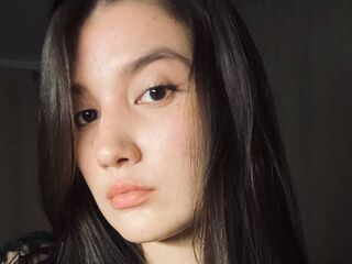 bedroom live cam KandisKuy