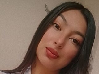 camwhore masturbating with dildo KatieRibero