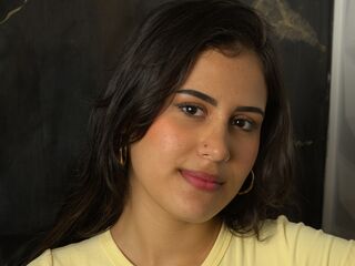 free webcam chat room KeilyBennett