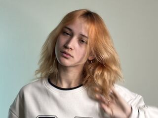 topless webcam girl KelseyBabin