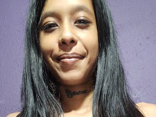 fingering webcamgirl picture KiaraSing