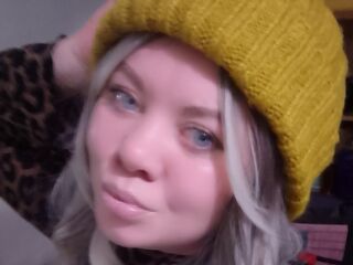 free livecam KiraMimi