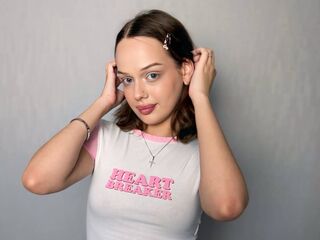adult webcam chatroom KoriYerkovich