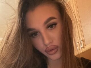 hot strip tease webcam KyraVictorine