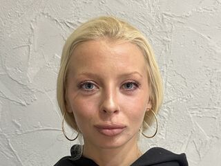 hot cam show LanaReals