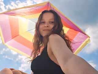 nude cam picture LauraJulian