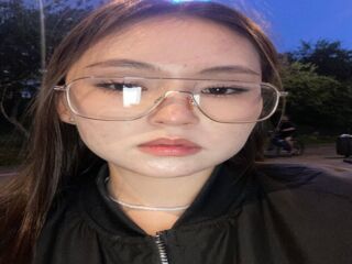 fingering cam girl picture LauriMoradel