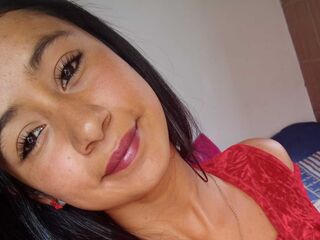 camslut naked LausLopez