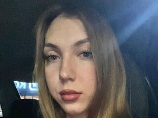 webcam bitch chat LeannHonnerlaw