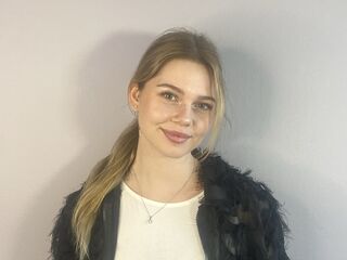 free live cam chat LiaMotzer