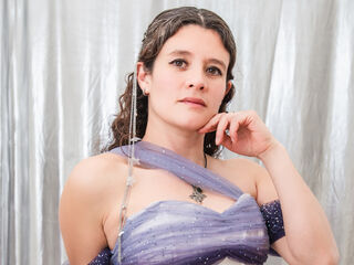 shower cam LiaSannin