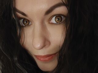 naughty camgirl fingering pussy LiliVixen