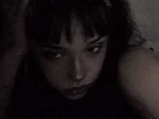 cam girl photo LilieRebecca