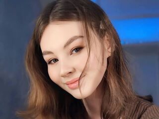 online chat LuanneGfroerer