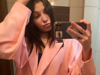 fingering girl webcam picture LucileVerlin