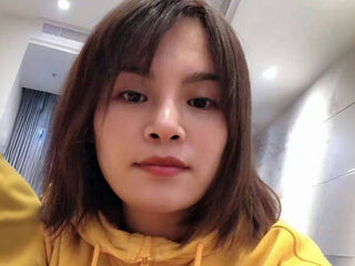 camwhore shaved pussy LunaMeiLi