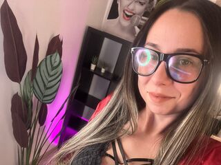 naked girl with webcam masturbating with sextoy LyannaAna