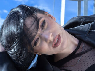 free web cam MadelynVelure