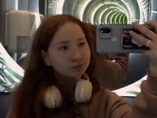 free chatroom MadgeRemerez