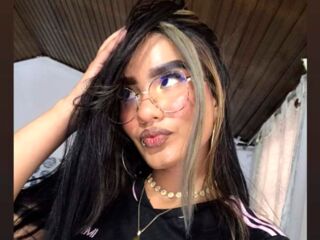 girl webcam show MadissonVerdez