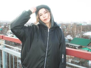 naughty cam girl MagalyArney