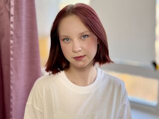 naked webcam girl picture MaisieMundhenk