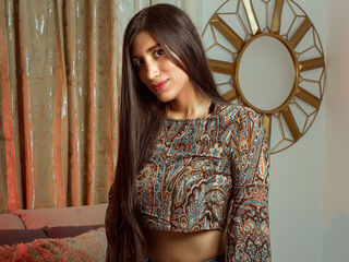 naked camgirl MaraClarck