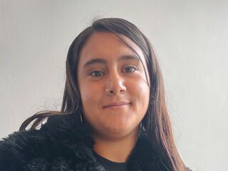 topless girl MarianDiore